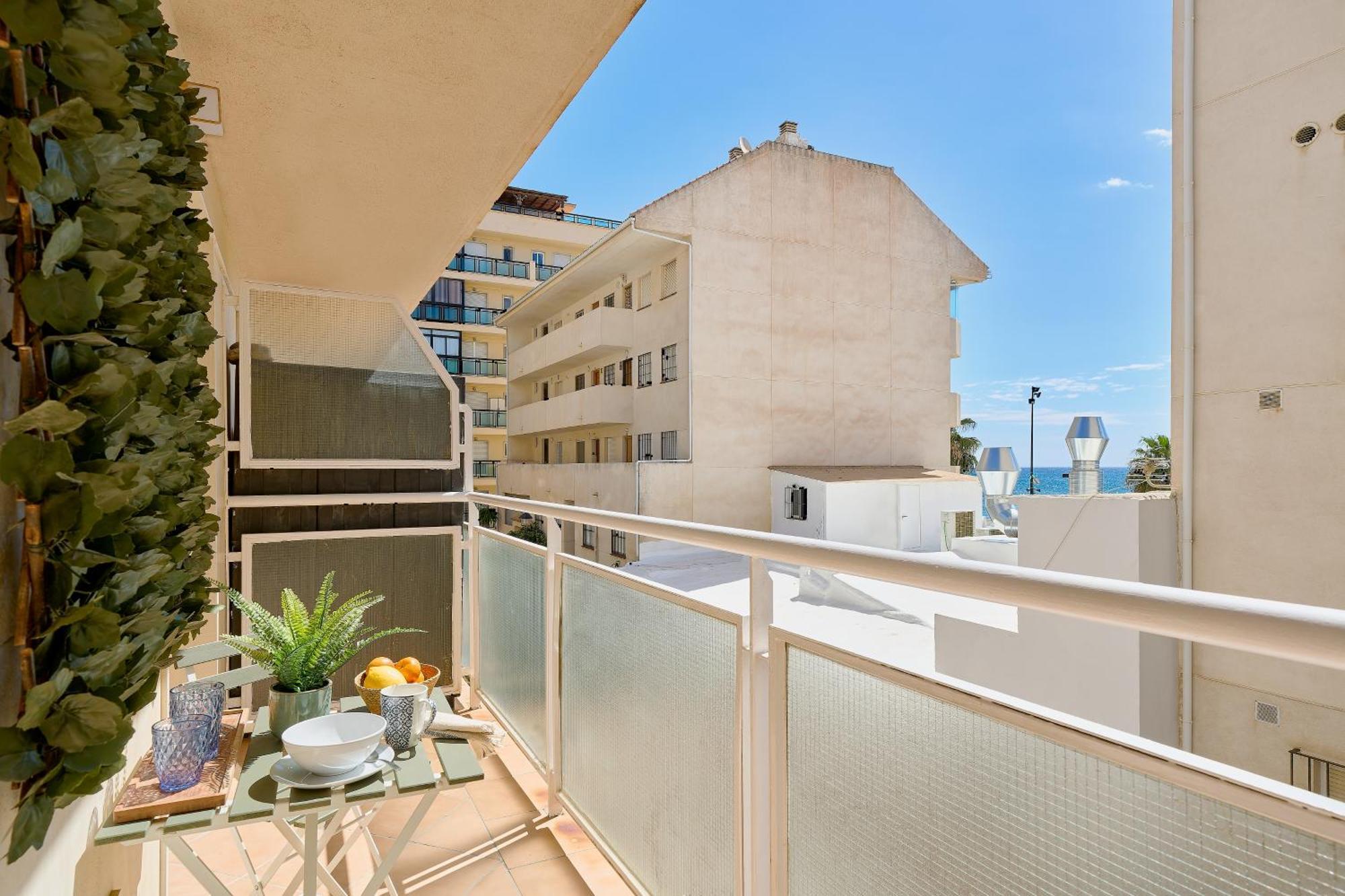 Fuengirola Beach Apartment By Stay Belonio Buitenkant foto
