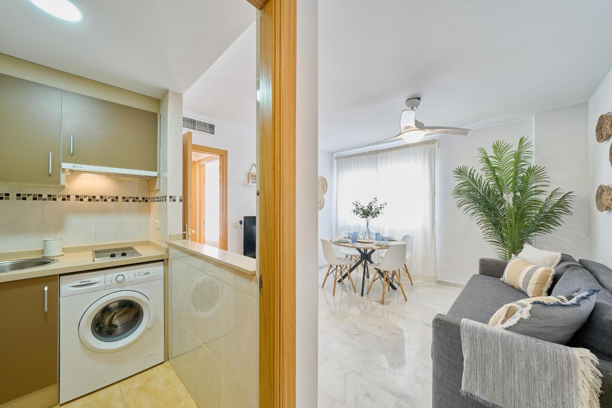 Fuengirola Beach Apartment By Stay Belonio Buitenkant foto